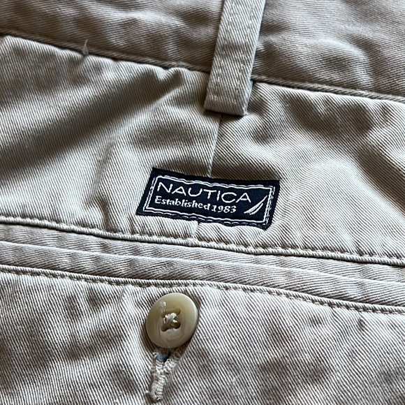 NAUTICA MENS KHAKI PANTS IN SZ 38 x 34…100% COTTON…NICE PANTS!!! - Picture 5 of 5